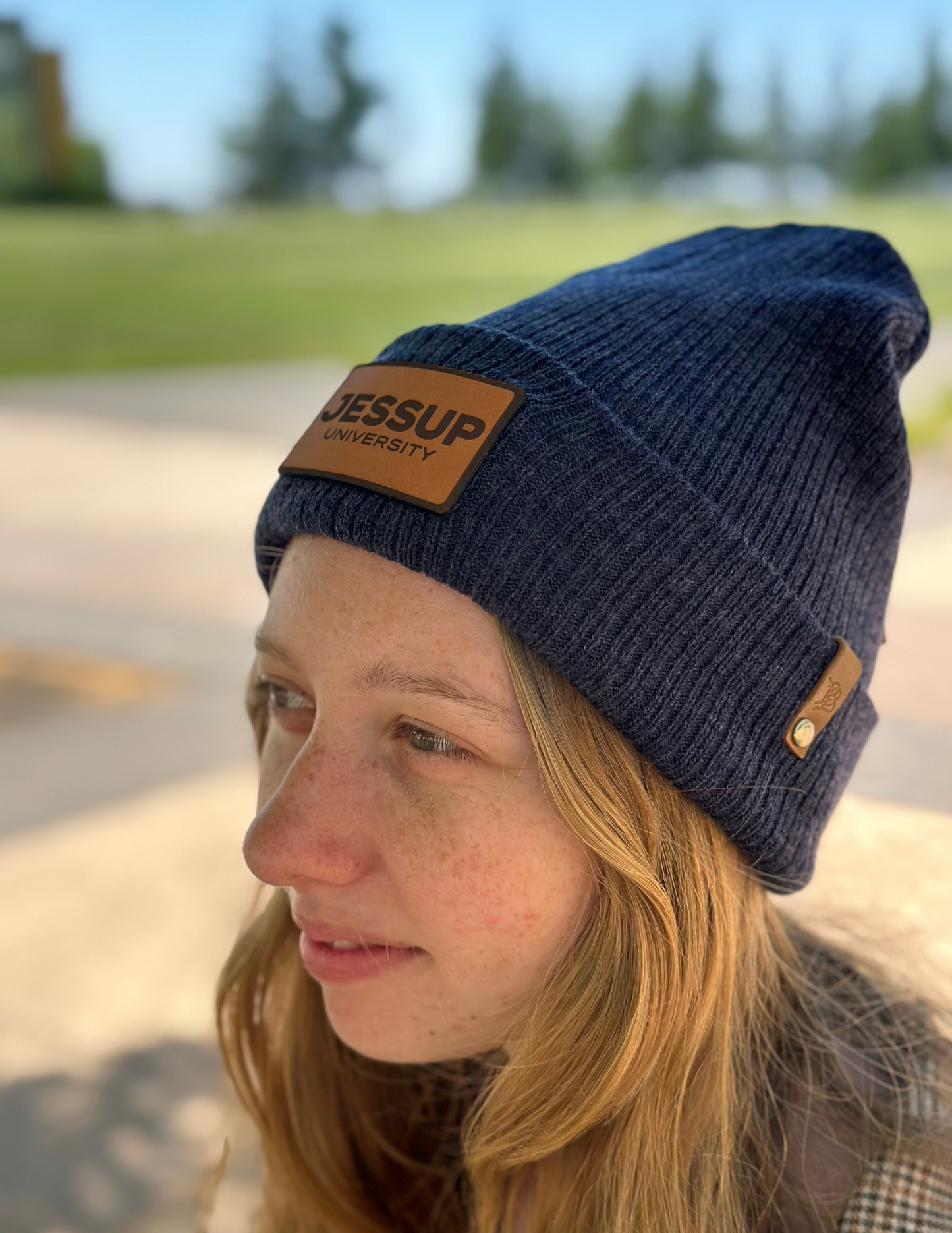 Beanie - Navy / Leather